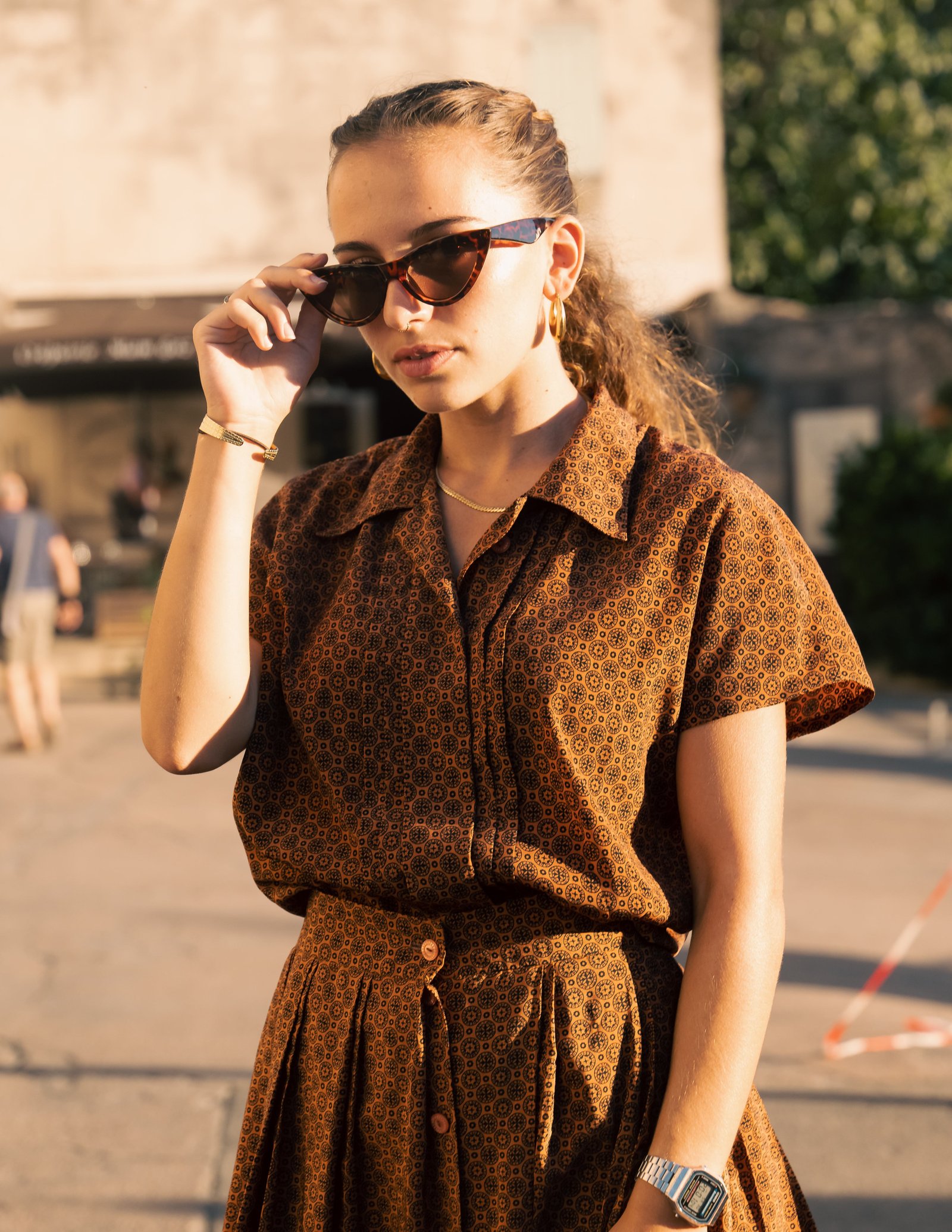 Photo d'un défilé sur Arles, prise par LefingerJames photographe pro