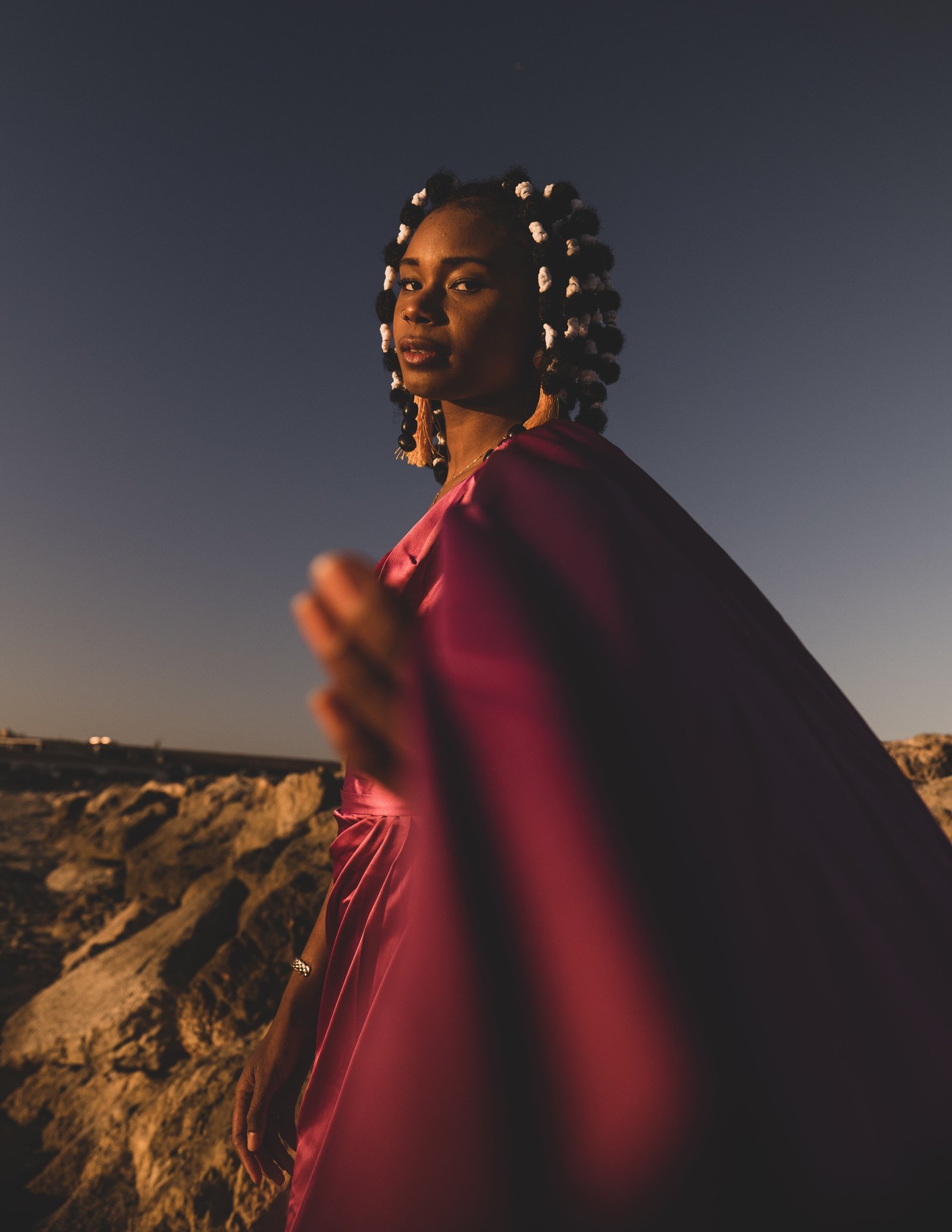 Portrait en photo d'une femme de couleur noire prise par le photographe LeFingerJames