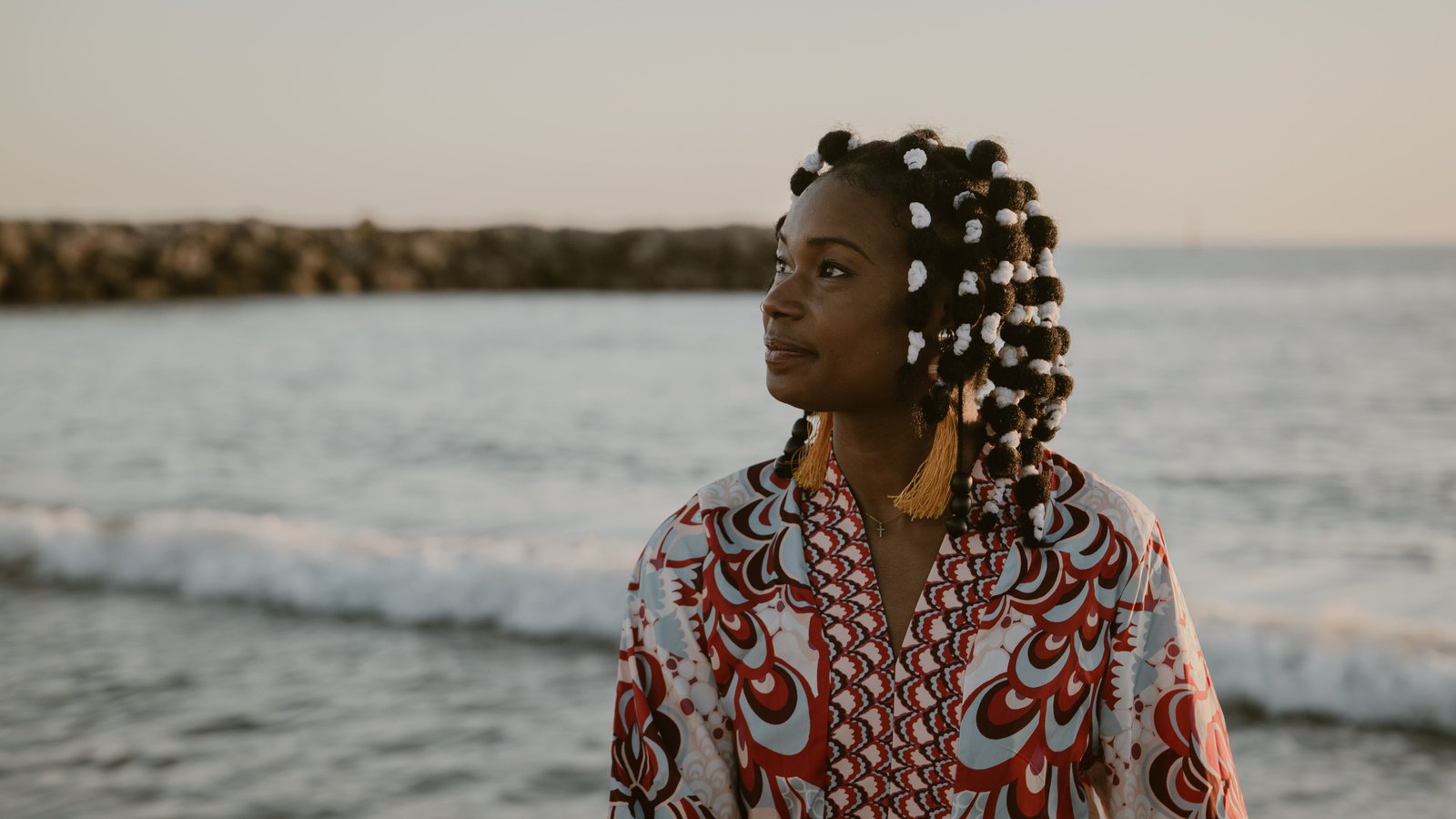 Portrait en photo d'une femme de couleur noire prise par le photographe LeFingerJames